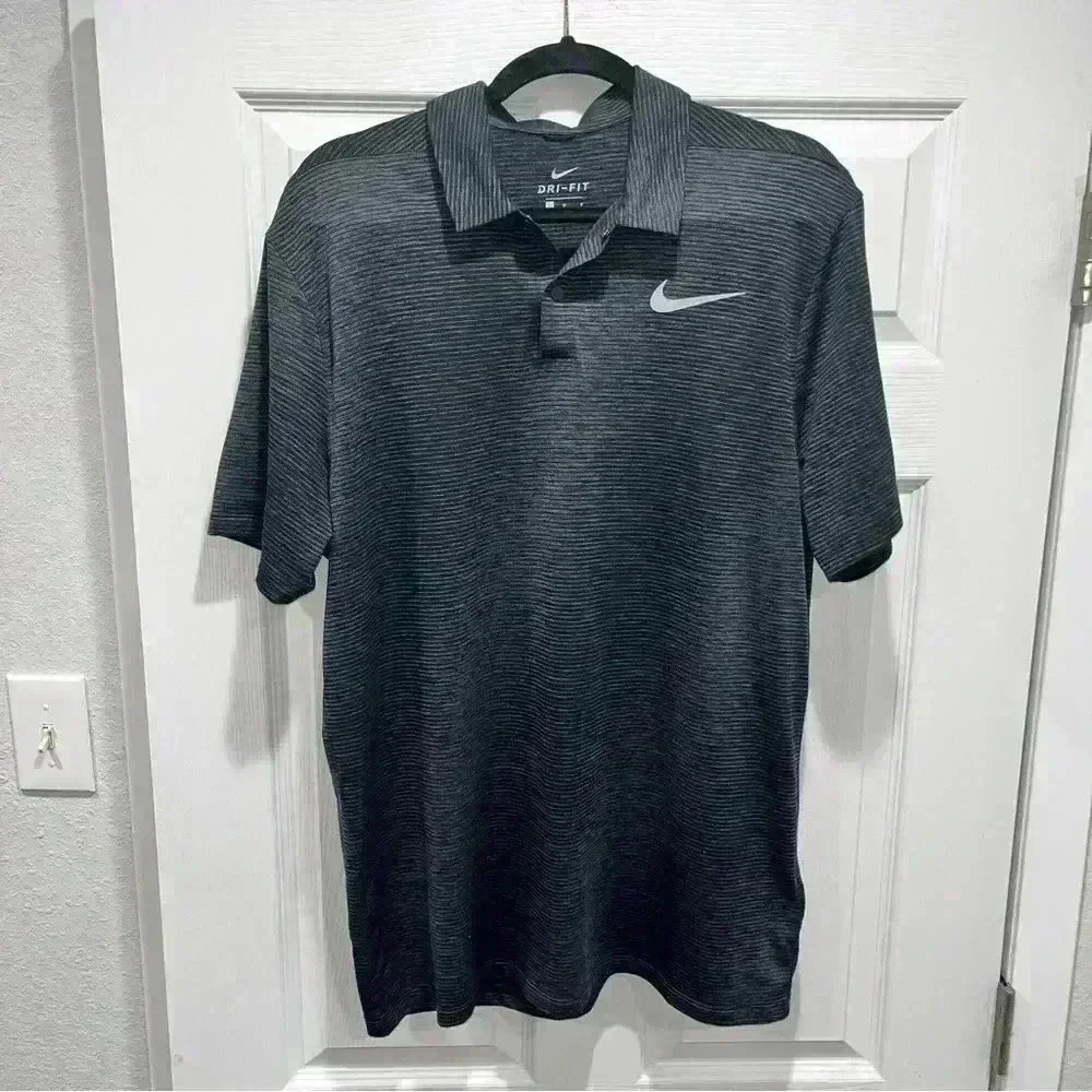 Nike Dri-Fit 1/4 snap, collared, grey striped polo, golf shirt, poly/spandex